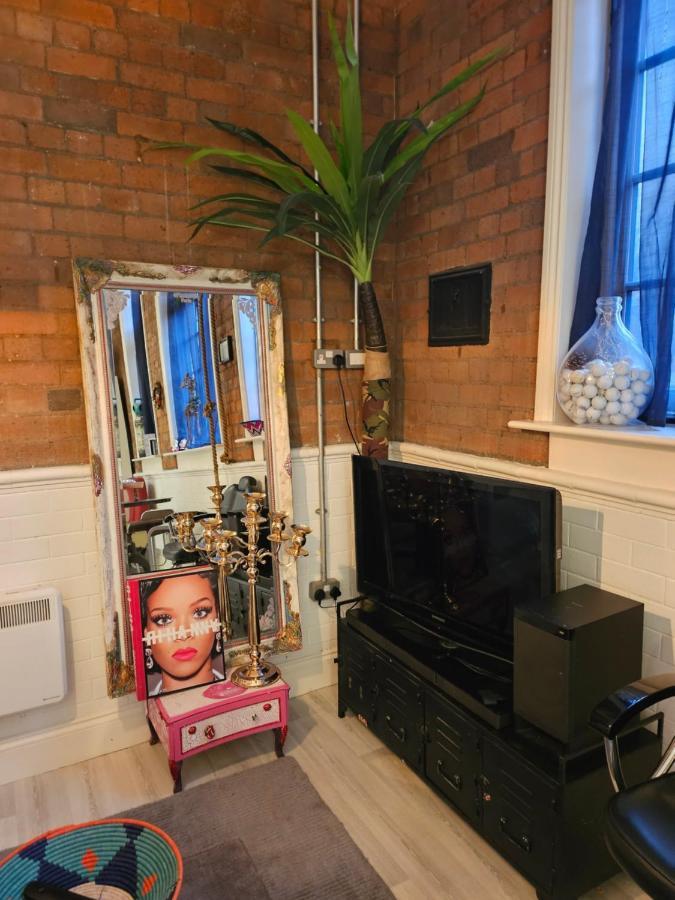 Characteristic Loft Style Apartment Birmingam Exterior foto